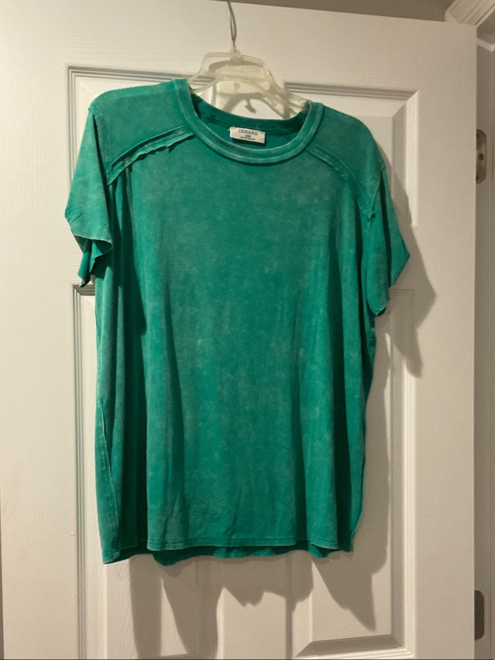 Zenana Outfitters Short Sleeve Tee in Teal Green